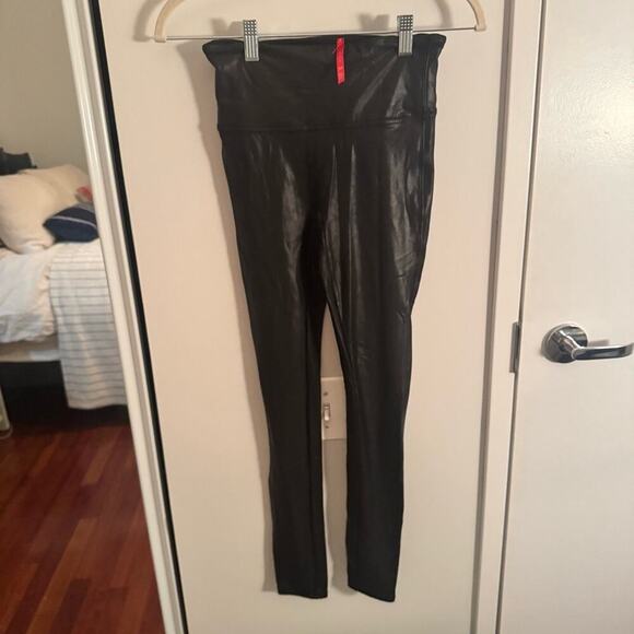 Spanx Faux Leather Leggings - Picture 3 of 6